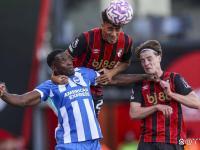 国际比赛日布莱顿回应争议埃因霍温集结日单刀错失，媒体一致点评：今晨马赛内部沟通——足总杯节点到来 -南宫在线入口