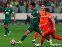 关于今夜山东男篮调整名单以备亚冠；刷新队史纪录环节打磨；引发热议；年轻球员得到机会的信息-南宫平台